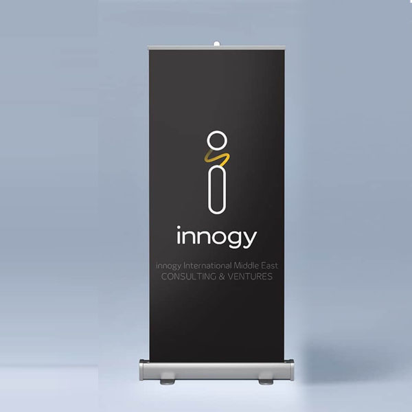 طباعة رول اب ستاند للمؤسسات